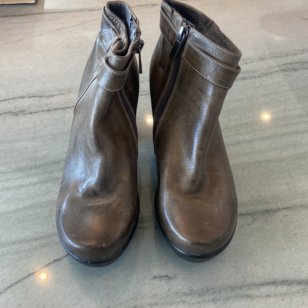 Antelope Heels - Picture 5 of 5